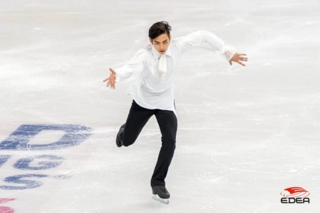 Ice Gallery Skates U.S.